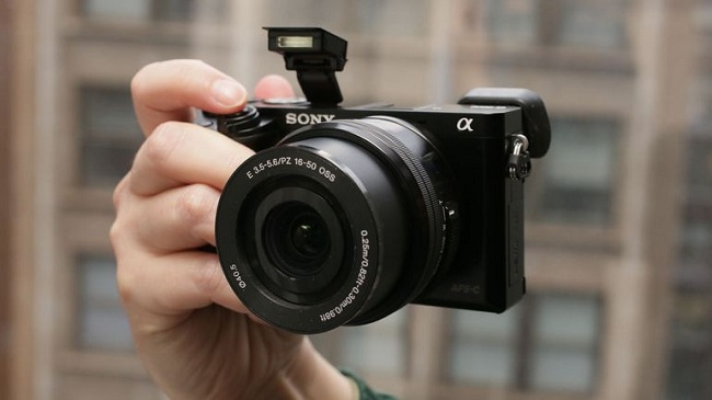 Vệ sinh Sony A6000