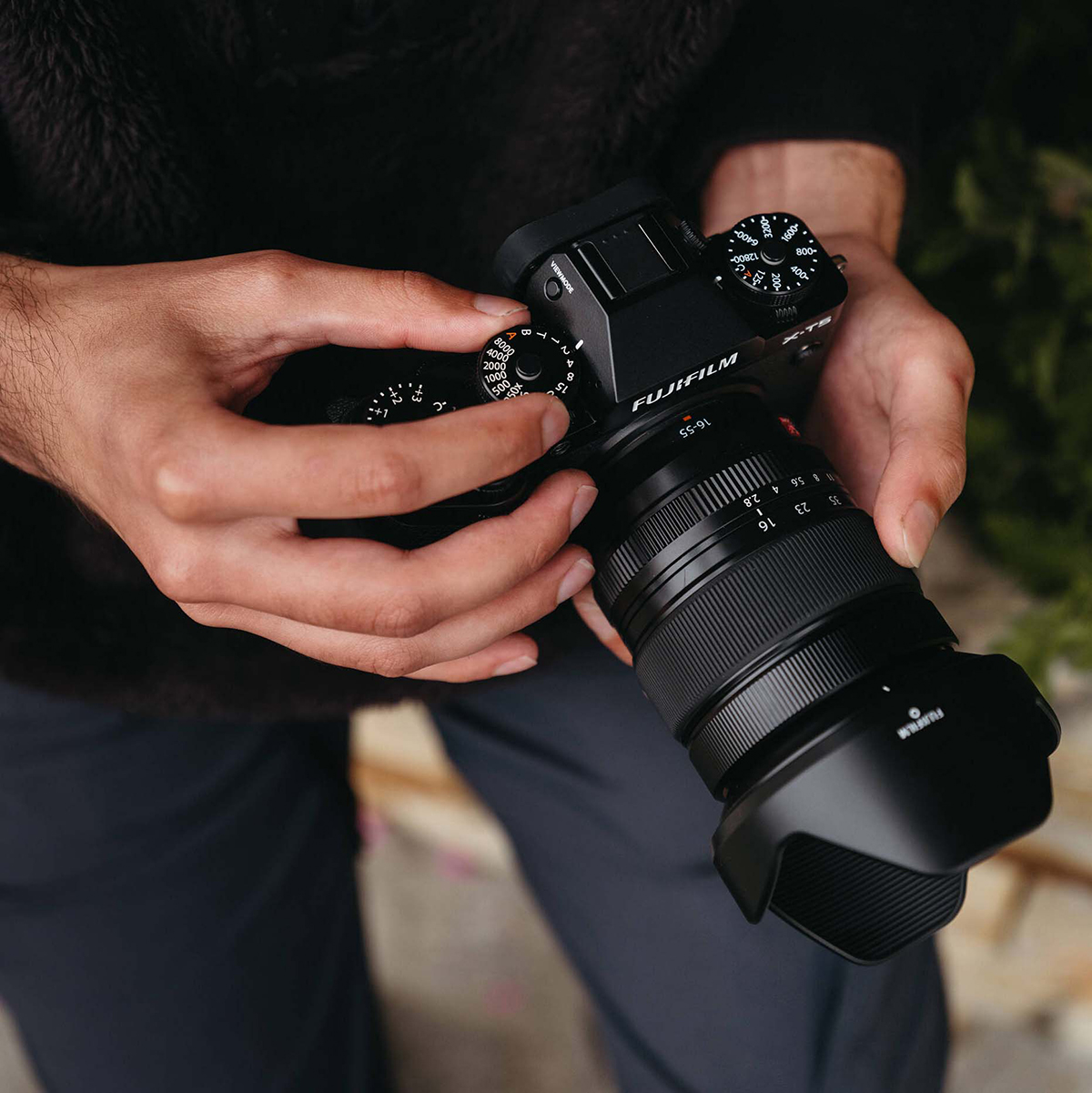 Vệ sinh lens Fujifilm 16-55mm f/2.8