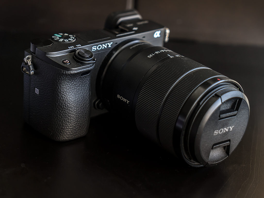 Vệ sinh máy ảnh Sony A6300