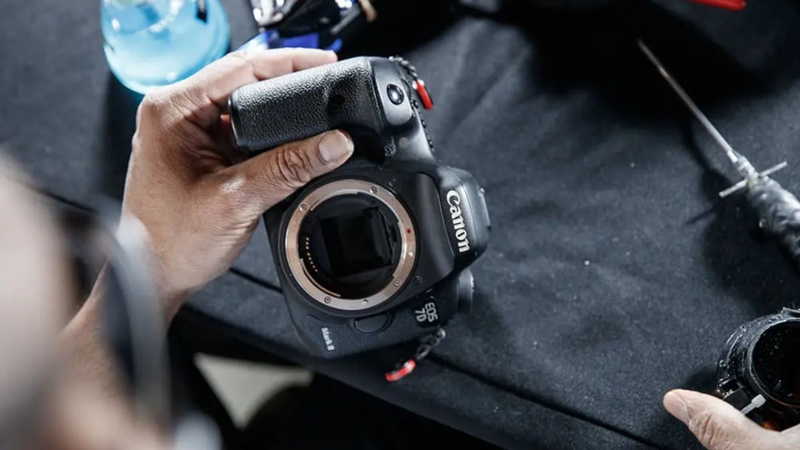 Sửa máy ảnh Canon giá rẻ, lấy ngay tại HCM
