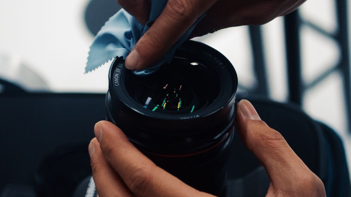 vệ sinh lens Canon