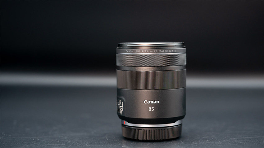 Vệ sinh lens Canon RF 85mm F2